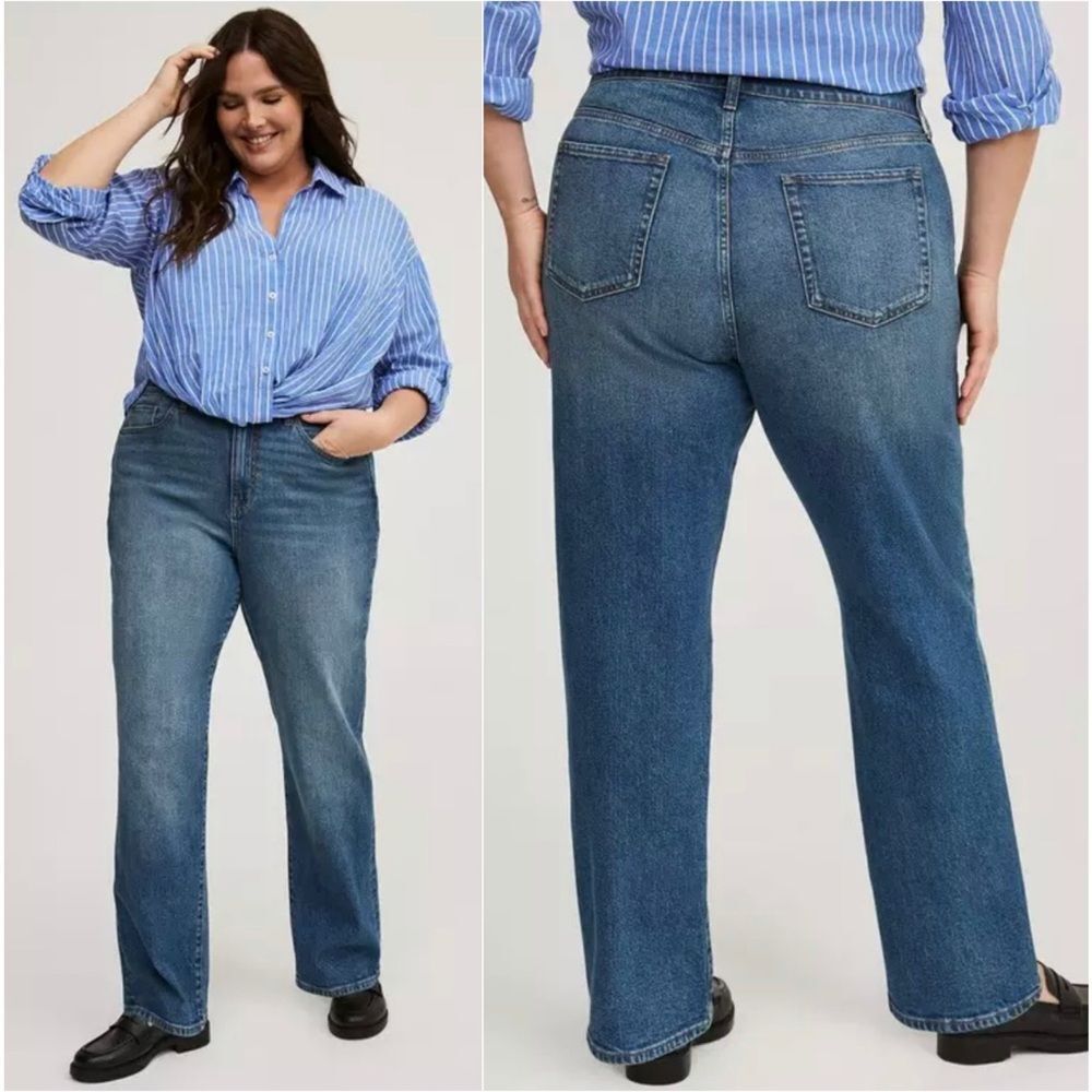 Torrid Women's High-Rise Straight Classic Denim Jean Elastic Waist Size 16 Tall